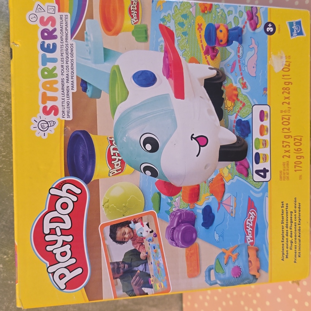 Play-Doh Airplane Explorer Starter Set - Ages 3+ New - Picture 2 of 3